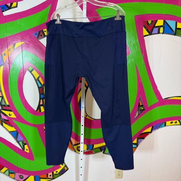 Brooks Blue Leggings 7/8 Length Snug Fit. Thermal. Size XXL. In excellent cond! - Picture 4 of 9